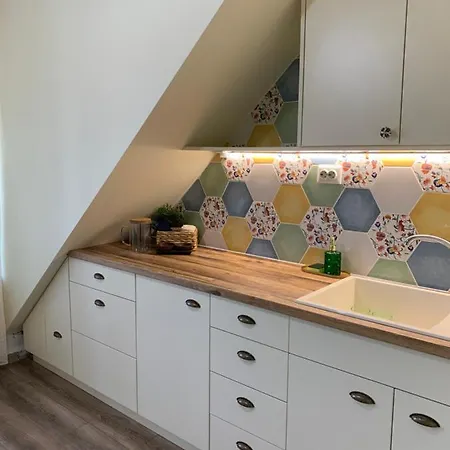 Mimoza דירה וארנה